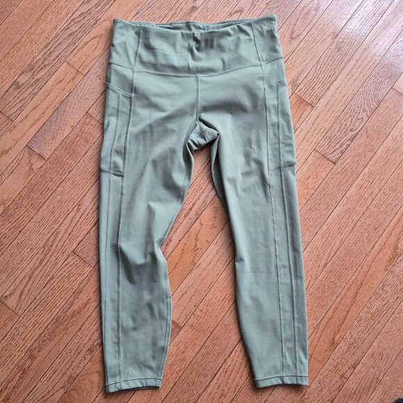 Athleta Ultimate Stash Tight II 7/8 Tight Legging Large - Picture 2 of 15